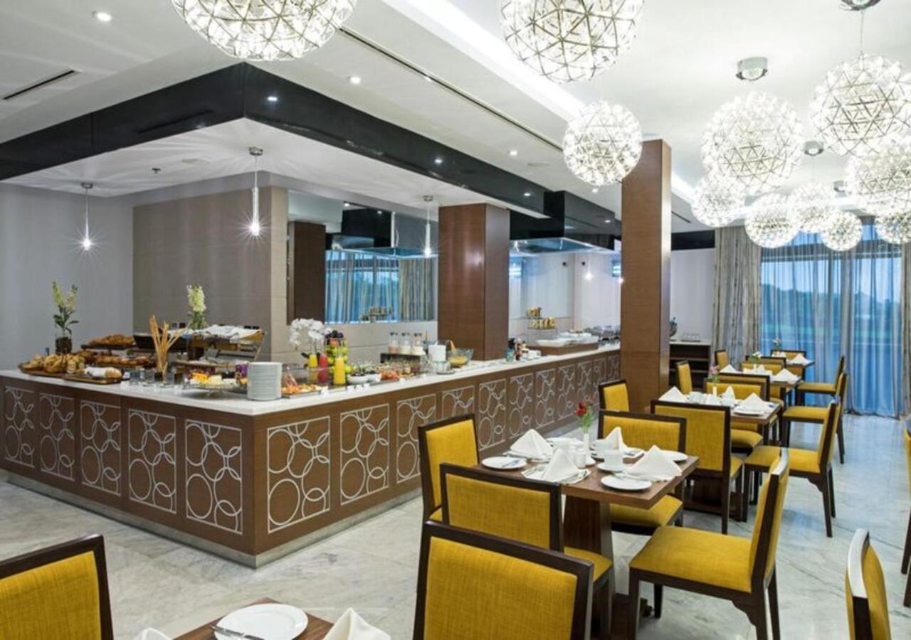 The Envoy Hotel Abuja Exterior foto