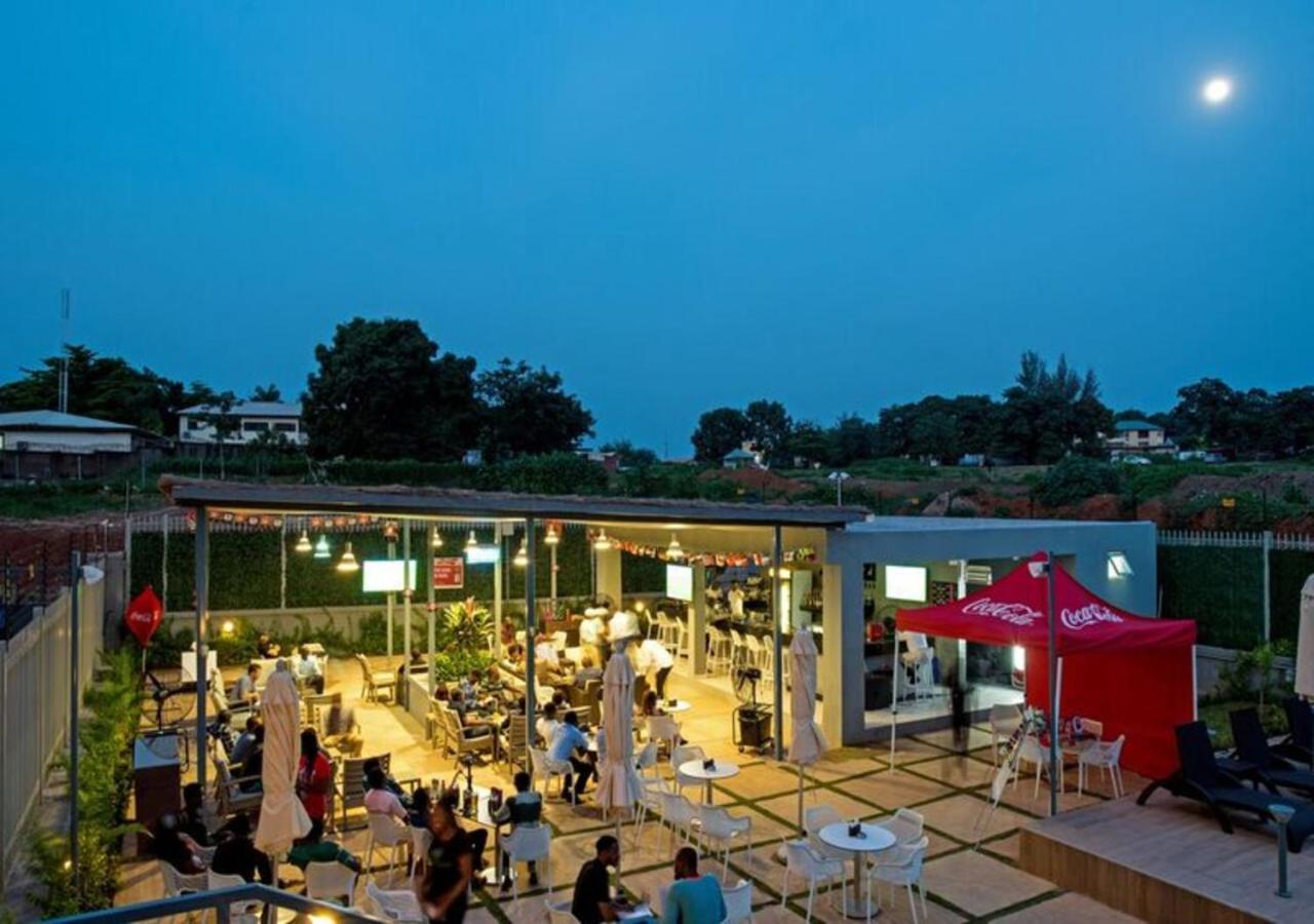 The Envoy Hotel Abuja Exterior foto